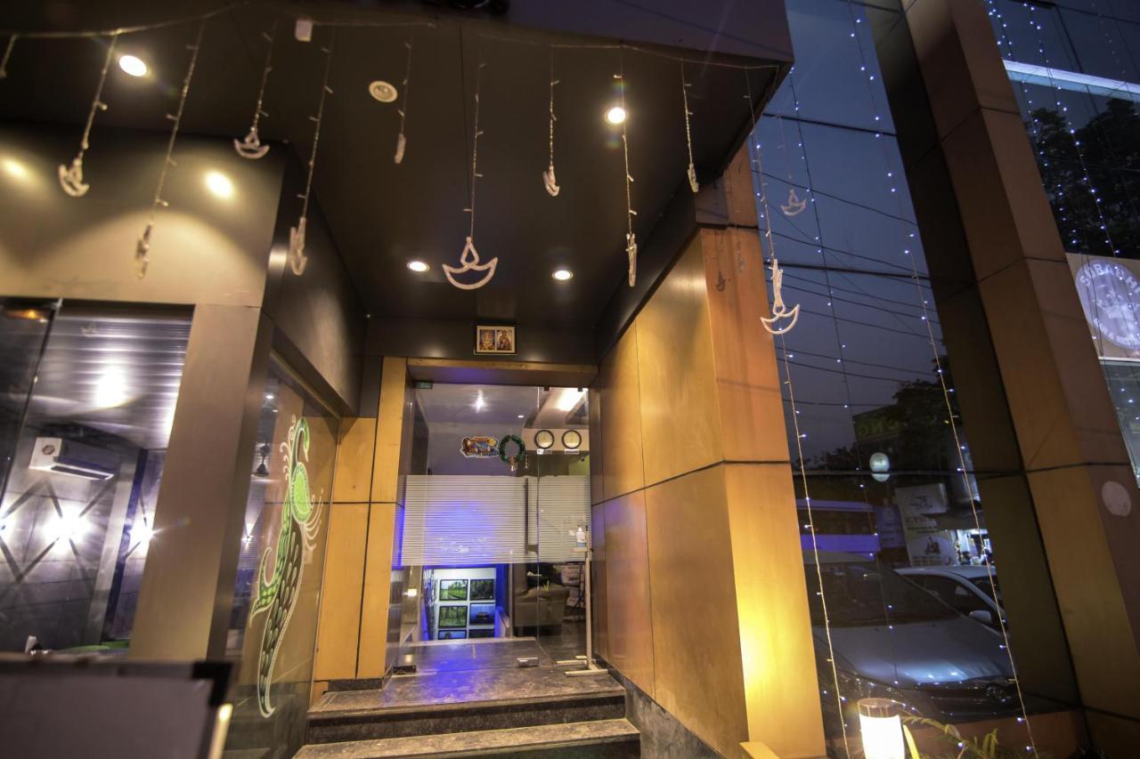 Hotel Monarch Guestline In Midc Rabale, Navi Mumbai Esterno foto