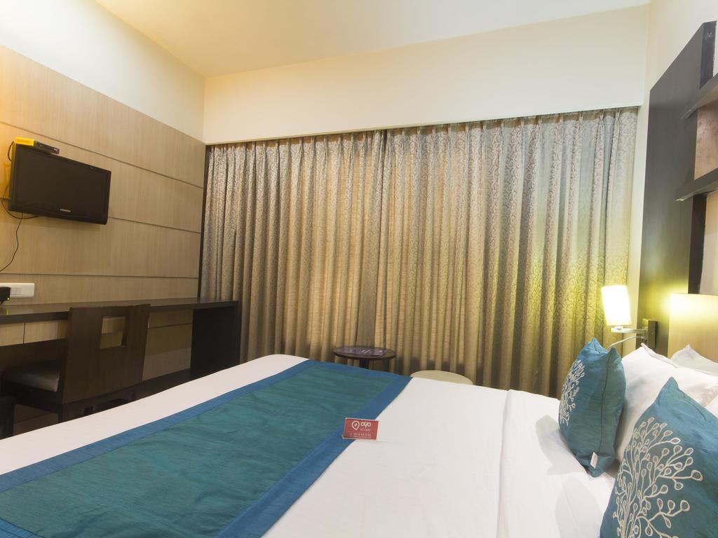 Hotel Monarch Guestline In Midc Rabale, Navi Mumbai Esterno foto