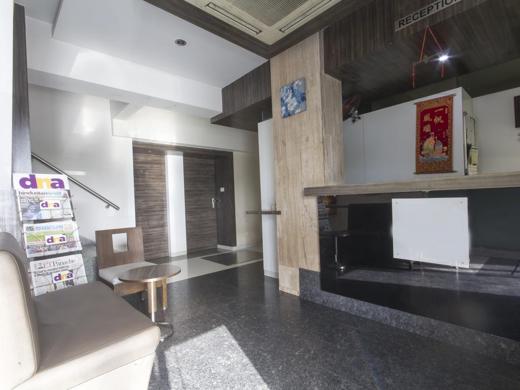 Hotel Monarch Guestline In Midc Rabale, Navi Mumbai Esterno foto